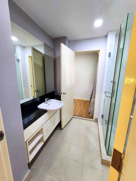 3-storey Terraced House for Sale in Lake Fields (Sungai Besi) - Suki Tan - Bathroom - PropertyGuru.com.my