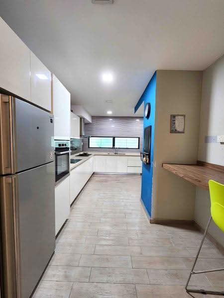 3-storey Terraced House for Sale in Lake Fields (Sungai Besi) - Suki Tan - PropertyGuru.com.my