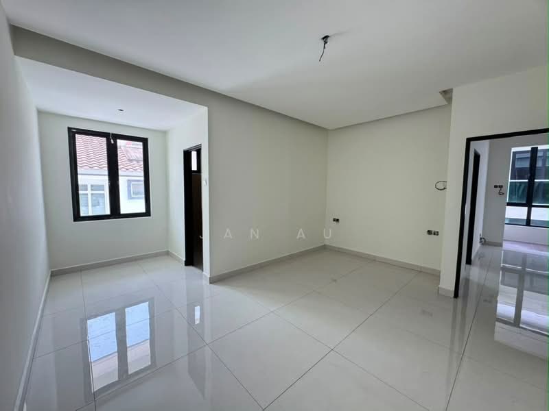 Rumah Berkembar untuk Dijual di Taman Kempas Utama (Tebrau) - JAN AU - Interior - PropertyGuru.com.my