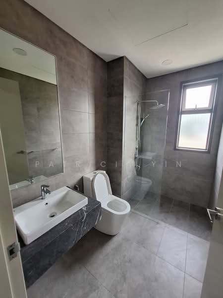 Kondominium untuk Disewa di The Alcove @ The Glades - Patricia Yin - Bathroom - PropertyGuru.com.my