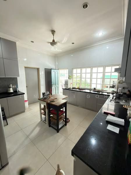 Bungalow House untuk Dijual di Seksyen 16 (Petaling Jaya) - Ling Kai Goh - Kitchen - PropertyGuru.com.my