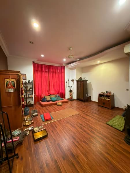 Bungalow House untuk Dijual di Seksyen 16 (Petaling Jaya) - Ling Kai Goh - Living Room - PropertyGuru.com.my