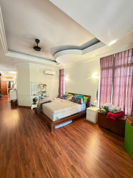 Bungalow House untuk Dijual di Seksyen 16 (Petaling Jaya) - Ling Kai Goh - Bedroom - PropertyGuru.com.my