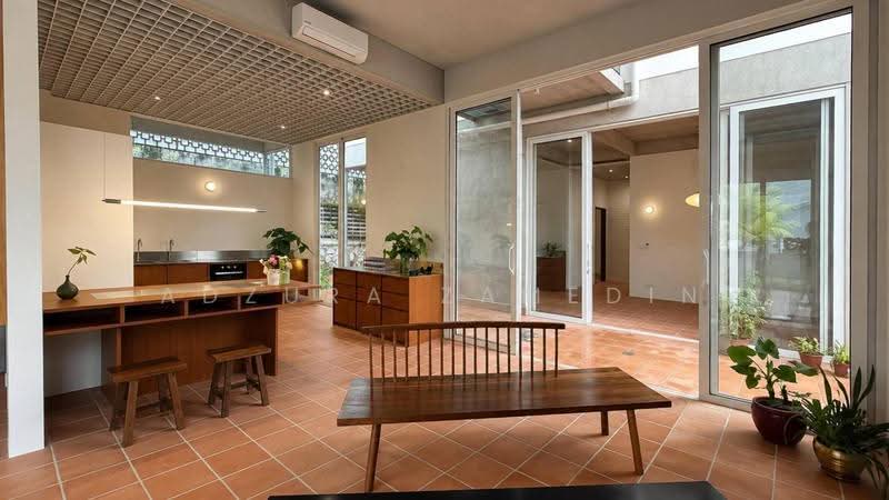 Bungalow House untuk Dijual di Damansara Heights (Kuala Lumpur) - Adzura Zamedin - Kitchen - PropertyGuru.com.my