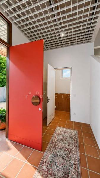 Bungalow House untuk Dijual di Damansara Heights (Kuala Lumpur) - Adzura Zamedin - Entrance - PropertyGuru.com.my