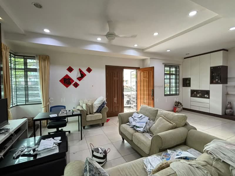 Banglo Pautan untuk Dijual di Taman Gaya (Ulu Tiram) - Chua Yek Shin - Living Room - PropertyGuru.com.my