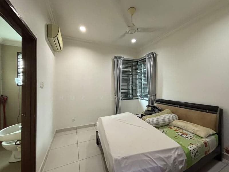 Banglo Pautan untuk Dijual di Taman Gaya (Ulu Tiram) - Chua Yek Shin - Bedroom - PropertyGuru.com.my