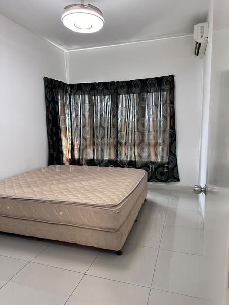 Kediaman Servis untuk Disewa di Savanna Executive Suite @ Southville City - Derrick Hee - Bedroom - PropertyGuru.com.my
