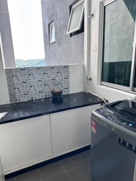 Kediaman Servis untuk Disewa di Savanna Executive Suite @ Southville City - Derrick Hee - Balcony - PropertyGuru.com.my