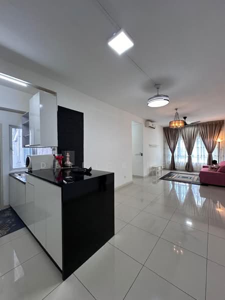 Kediaman Servis untuk Disewa di Savanna Executive Suite @ Southville City - Derrick Hee - Living Room - PropertyGuru.com.my