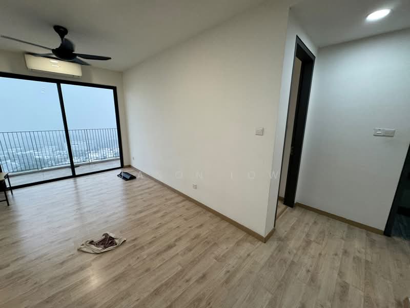 Kediaman Servis untuk Disewa di Emporis - Jason Low - Living Room - PropertyGuru.com.my