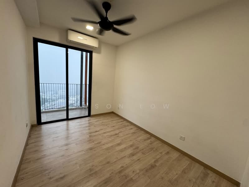 Kediaman Servis untuk Disewa di Emporis - Jason Low - Balcony - PropertyGuru.com.my