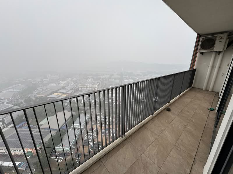 Kediaman Servis untuk Disewa di Emporis - Jason Low - Balcony - PropertyGuru.com.my