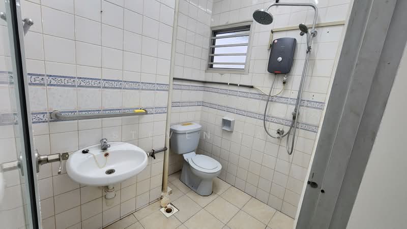 Pangsapuri untuk Dijual di Sri Tanjung - Steven Tan - Bathroom - PropertyGuru.com.my