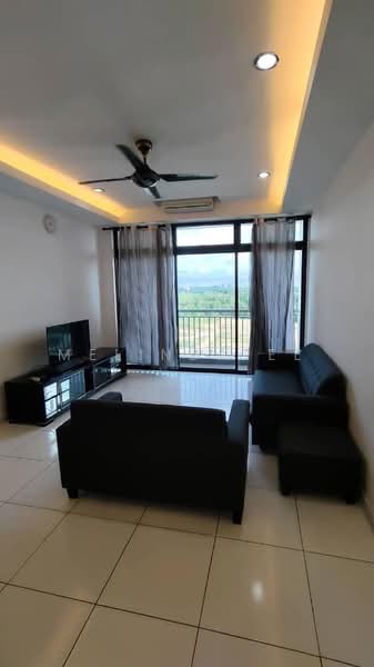 Kediaman Servis untuk Dijual di Sky Gardens Residences - Melinda Ee - Living Room - PropertyGuru.com.my