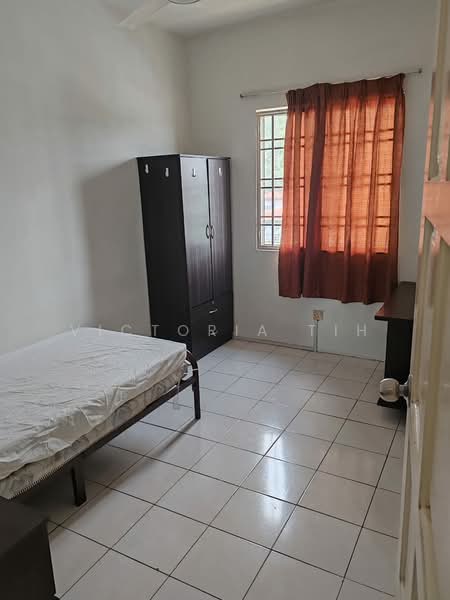 Kondominium untuk Disewa di Angkasa Condominiums - Victoria Tih - Bedroom - PropertyGuru.com.my