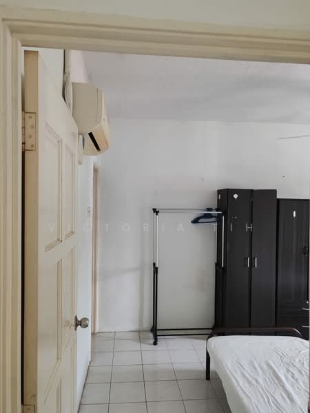 Kondominium untuk Disewa di Angkasa Condominiums - Victoria Tih - Bedroom - PropertyGuru.com.my