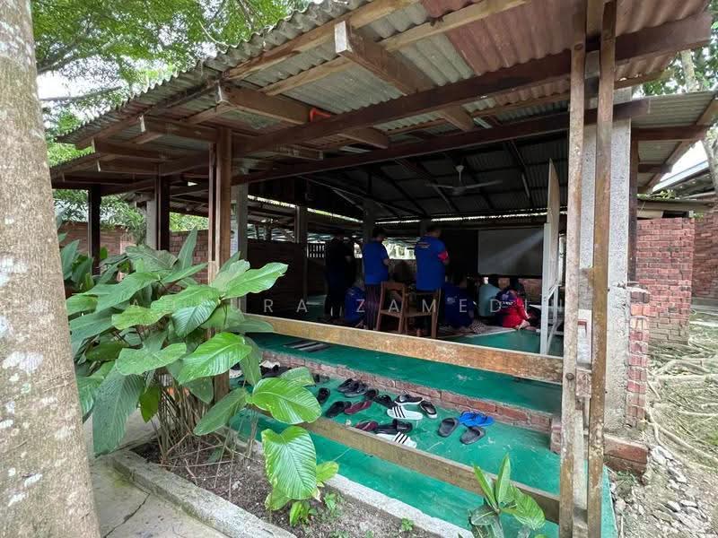 Hotel / Resort for Sale in Janda Baik (Bentong) - Adzura Zamedin - PropertyGuru.com.my