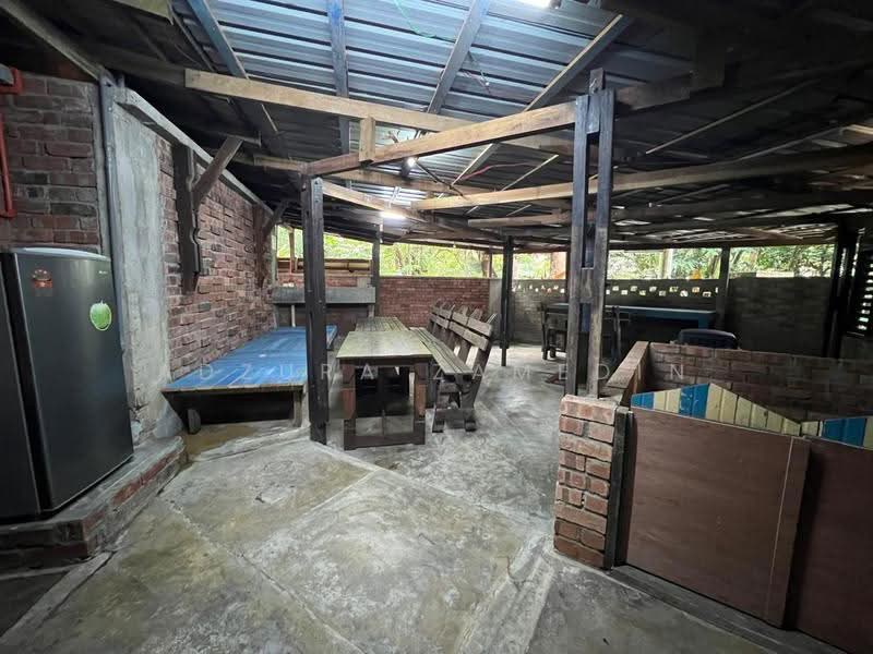 Hotel / Resort for Sale in Janda Baik (Bentong) - Adzura Zamedin - PropertyGuru.com.my
