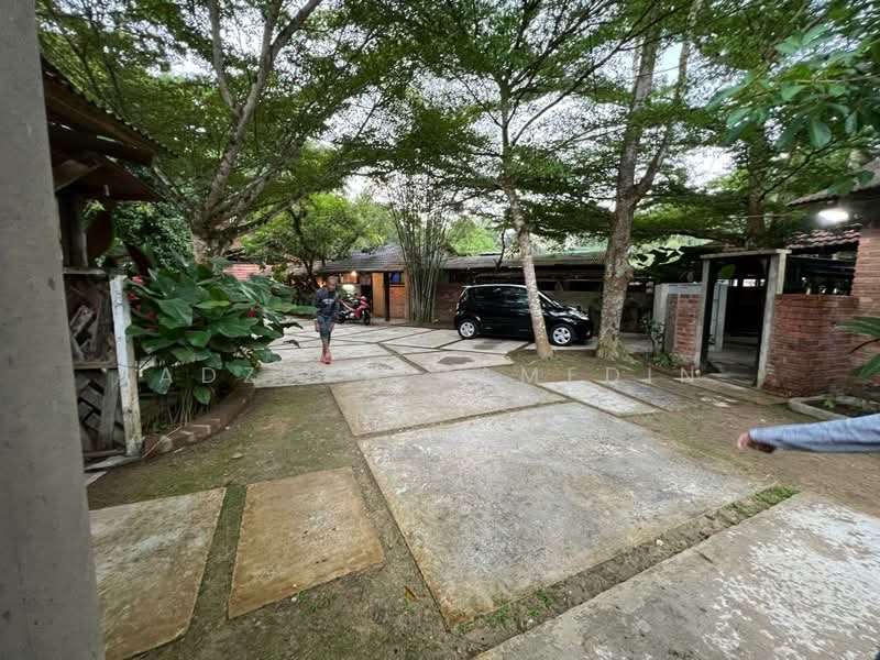 Hotel / Resort for Sale in Janda Baik (Bentong) - Adzura Zamedin - PropertyGuru.com.my