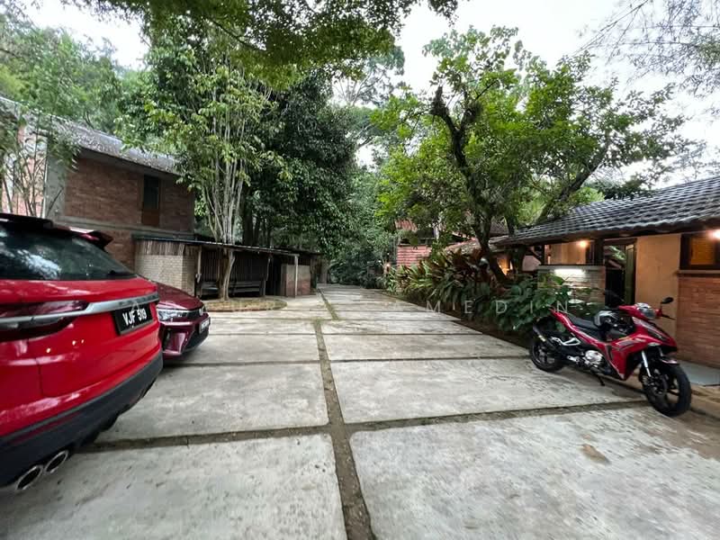 Hotel / Resort for Sale in Janda Baik (Bentong) - Adzura Zamedin - PropertyGuru.com.my