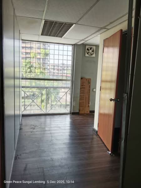 Shop / Office untuk Disewa di Taman Cahaya (Ampang) - Maggie Joe - Interior - PropertyGuru.com.my