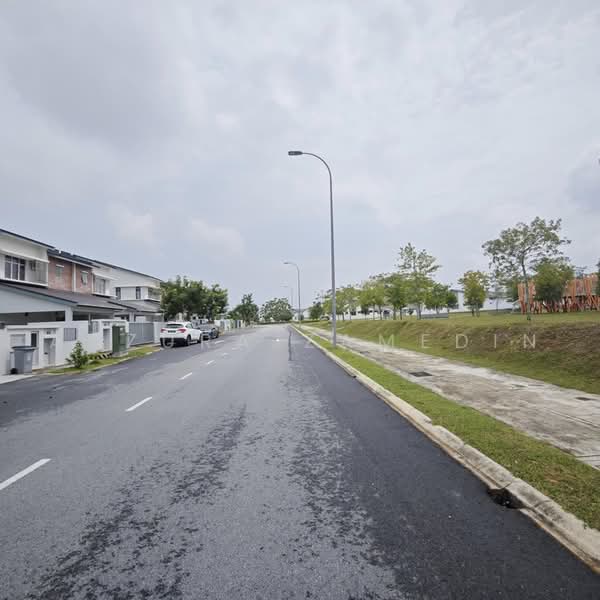 Semi-Detached House for Sale in Seremban (Negeri Sembilan) - Adzura Zamedin - Exterior - PropertyGuru.com.my