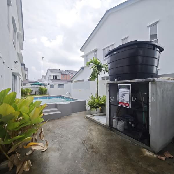 Semi-Detached House for Sale in Seremban (Negeri Sembilan) - Adzura Zamedin - Exterior - PropertyGuru.com.my