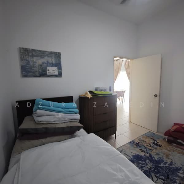 Semi-Detached House for Sale in Seremban (Negeri Sembilan) - Adzura Zamedin - Bedroom - PropertyGuru.com.my