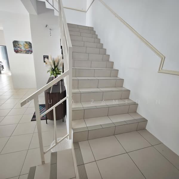 Semi-Detached House for Sale in Seremban (Negeri Sembilan) - Adzura Zamedin - PropertyGuru.com.my