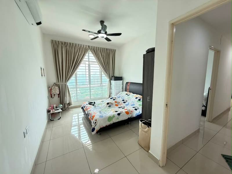 Kediaman Servis untuk Dijual di Twin Danga Residence - Melinda Ee - Bedroom - PropertyGuru.com.my