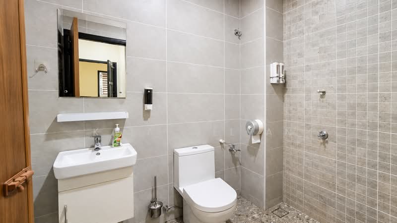 Rumah Teres 2-Tingkat untuk Dijual di Klang (Selangor) - Kalai Selvan - Bathroom - PropertyGuru.com.my