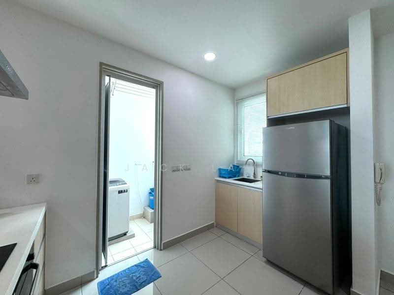 Kondominium untuk Disewa di Southbay Plaza - Jack Law - Kitchen - PropertyGuru.com.my