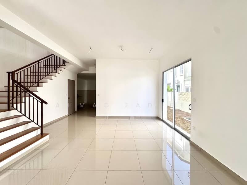 Semi-Detached House for Sale in Alam Sari (Bangi) - Ahmad Fadlee - PropertyGuru.com.my