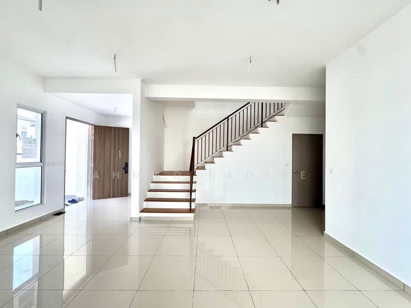 Semi-Detached House for Sale in Alam Sari (Bangi) - Ahmad Fadlee - PropertyGuru.com.my