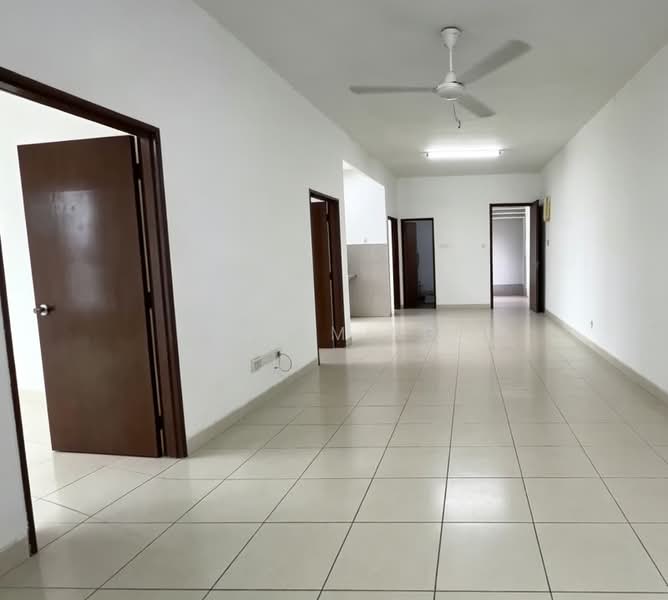 Service Residence for Sale at Ascotte Boulevard - Jun Ming - Interior - PropertyGuru.com.my