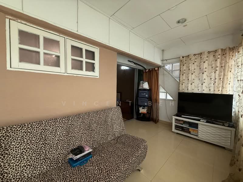 2-storey Terraced House for Sale in Ampang Jaya (Ampang) - Vincent Beh - Living Room - PropertyGuru.com.my