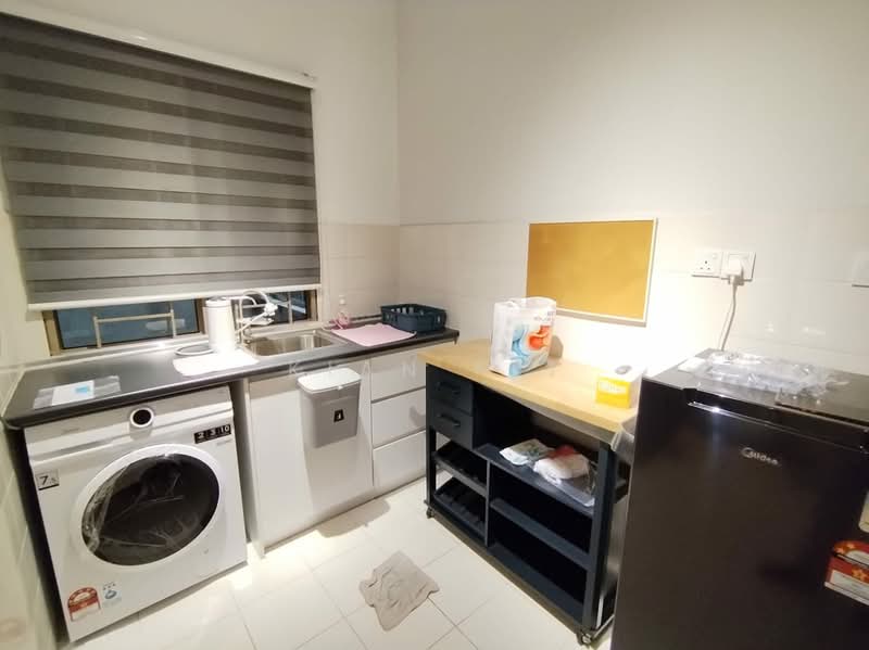 Kediaman Servis untuk Disewa di Ritze Perdana 1 - Kian Fei - Kitchen - PropertyGuru.com.my