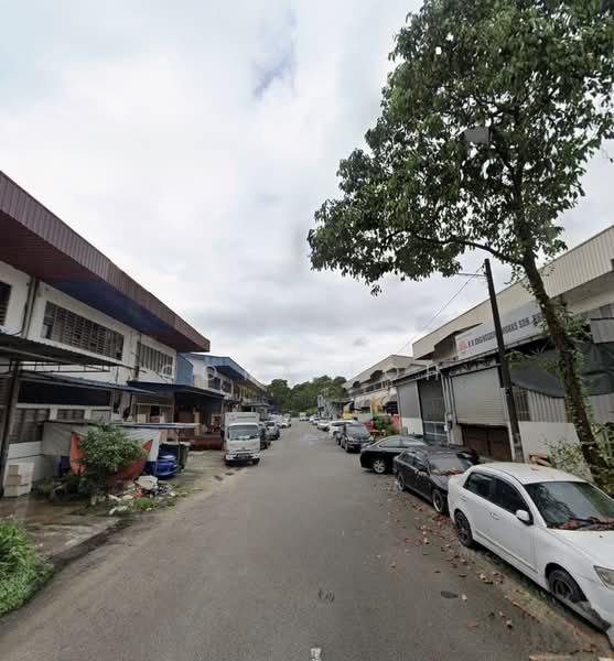 Terrace Factory for Rent in Taman Perindustrian Tampoi Jaya (Tampoi) - Cora Loh - Exterior - PropertyGuru.com.my