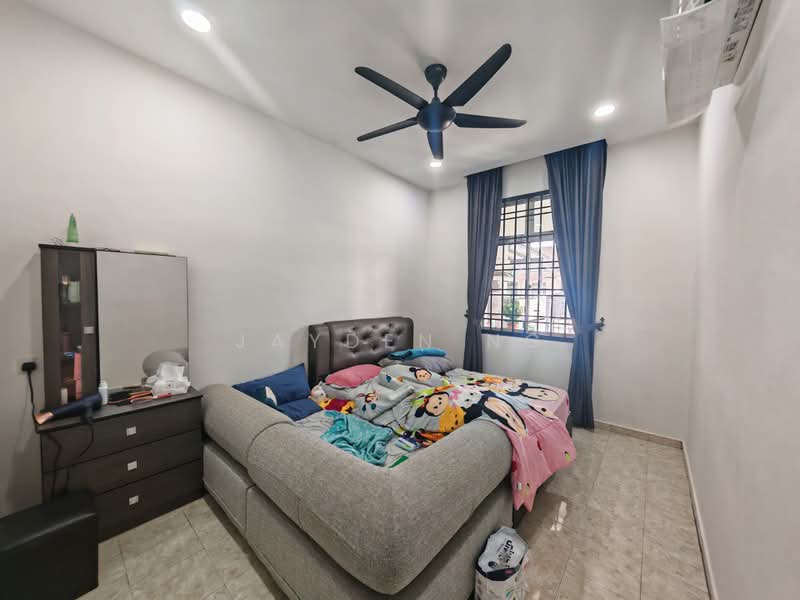 Rumah Teres 1-Tingkat untuk Dijual di Taman Setia Indah (Tebrau) - Jayden Ng - Bedroom - PropertyGuru.com.my