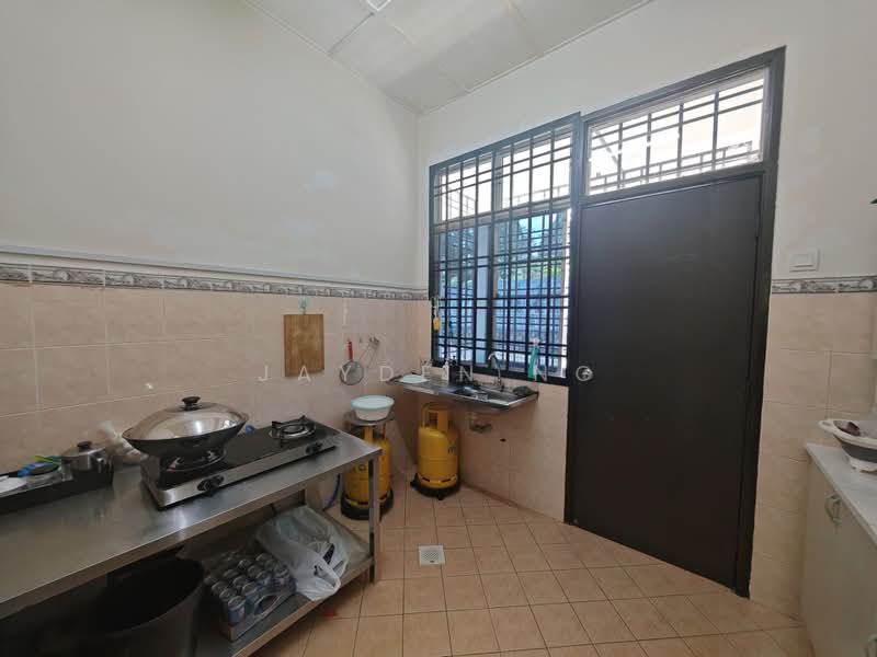 Rumah Teres 1-Tingkat untuk Dijual di Taman Setia Indah (Tebrau) - Jayden Ng - Kitchen - PropertyGuru.com.my