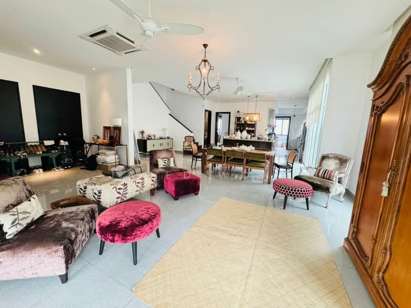 Semi-Detached House for Sale in Cyberjaya (Selangor) - Jared Wong - Living Room - PropertyGuru.com.my