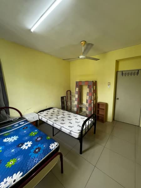 Kondominium untuk Dijual di Platinum Lake PV 15 - Kin L - Bedroom - PropertyGuru.com.my