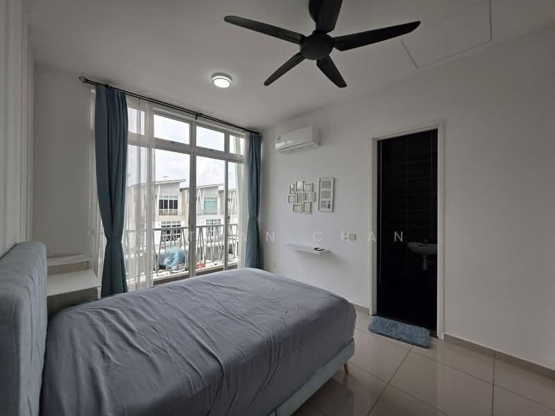 3-storey Terraced House for Sale in Taman Eco Cascadia (Tebrau) - Nathan Chan - Bedroom - PropertyGuru.com.my