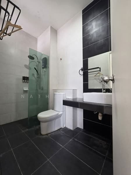 3-storey Terraced House for Sale in Taman Eco Cascadia (Tebrau) - Nathan Chan - Bathroom - PropertyGuru.com.my