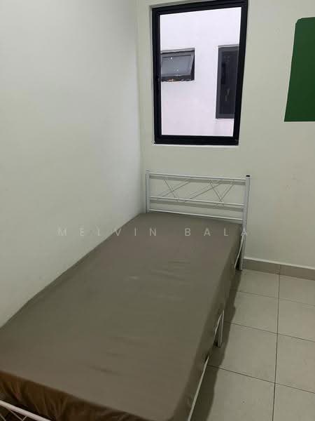 Kediaman Servis untuk Disewa di Flora Residency - Melvin Bala - Bedroom - PropertyGuru.com.my