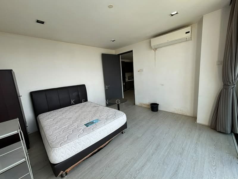 Kediaman Servis untuk Disewa di The Square @ One City - Kfong Lee - Bedroom - PropertyGuru.com.my