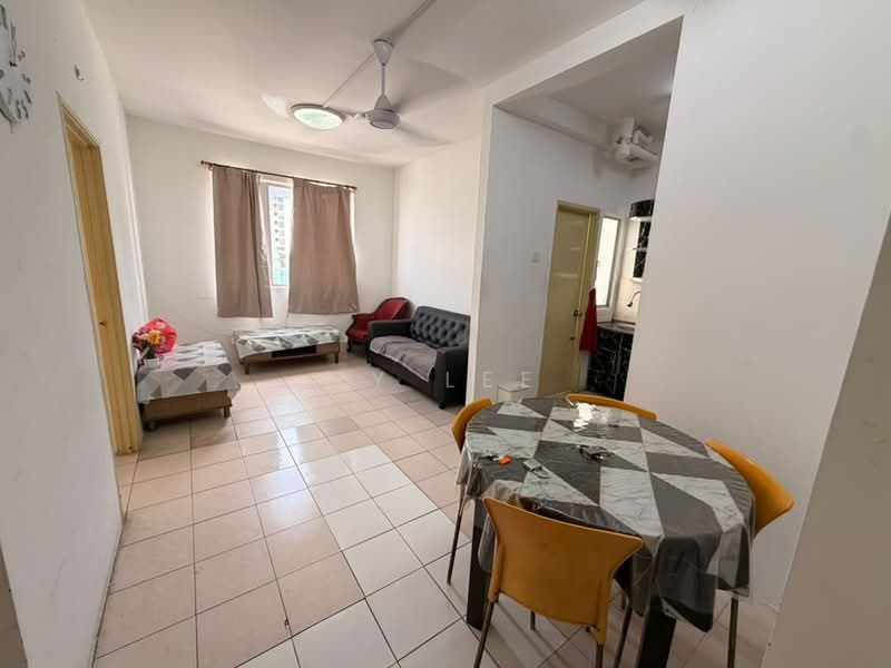 Kediaman Servis untuk Disewa di Casa Subang - SY Lee - Living Room - PropertyGuru.com.my