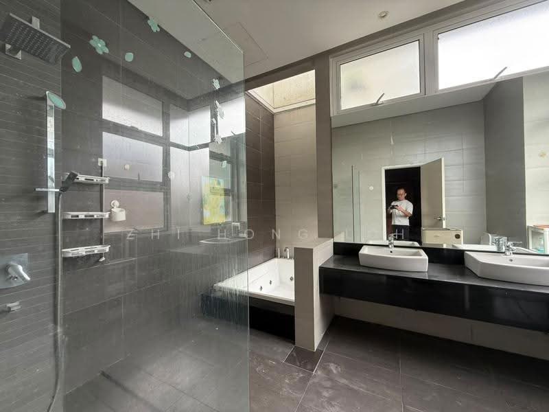 Bungalow House for Rent in Ampang Jaya (Ampang) - Zhi Hong Loh - Bathroom - PropertyGuru.com.my