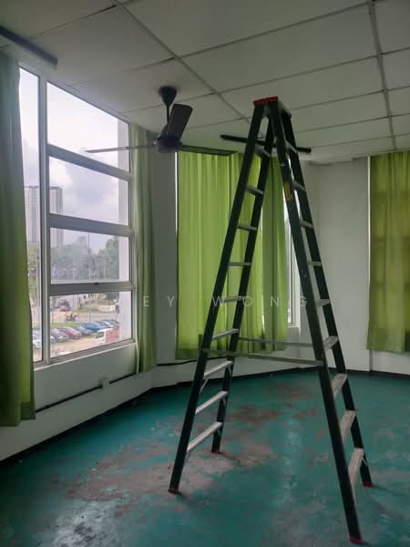 Shop for Rent in Seksyen 19 (Petaling Jaya) - Joey Wong - Interior - PropertyGuru.com.my